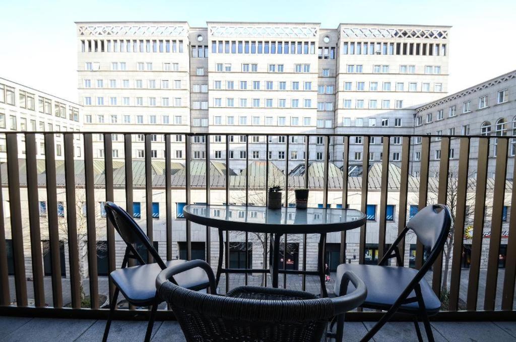 High-Quality In The Heart Of Stuttgart 4 Appartement Buitenkant foto